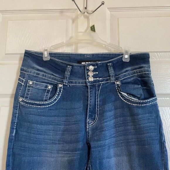 Sky Size 11 to 12 Youth Embroidered Western Boot Cut Jeans - Picture 3 of 10